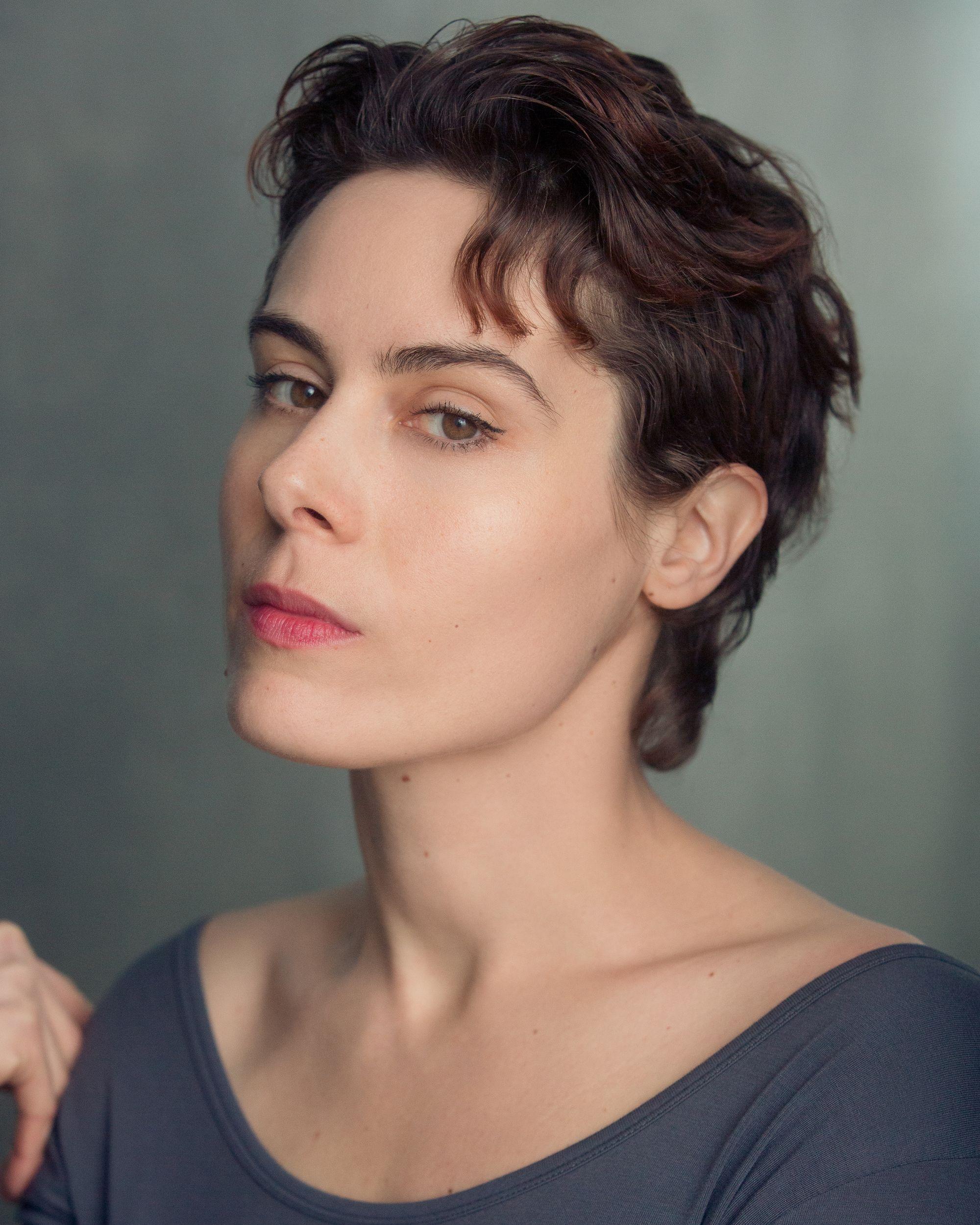 actor Martina Avogadri large photo