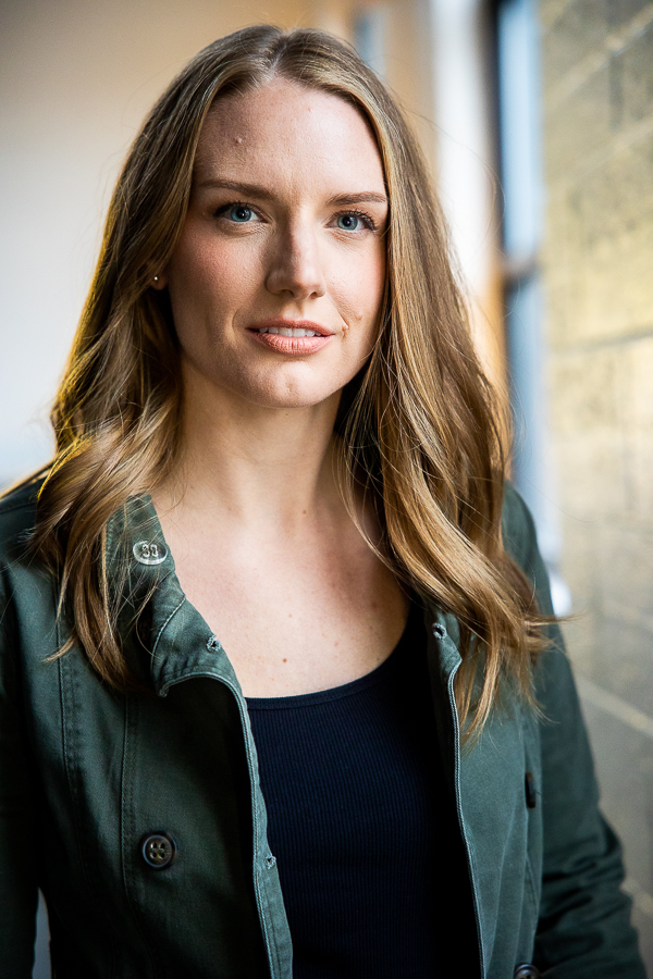 actor Allyson L. Smith large photo