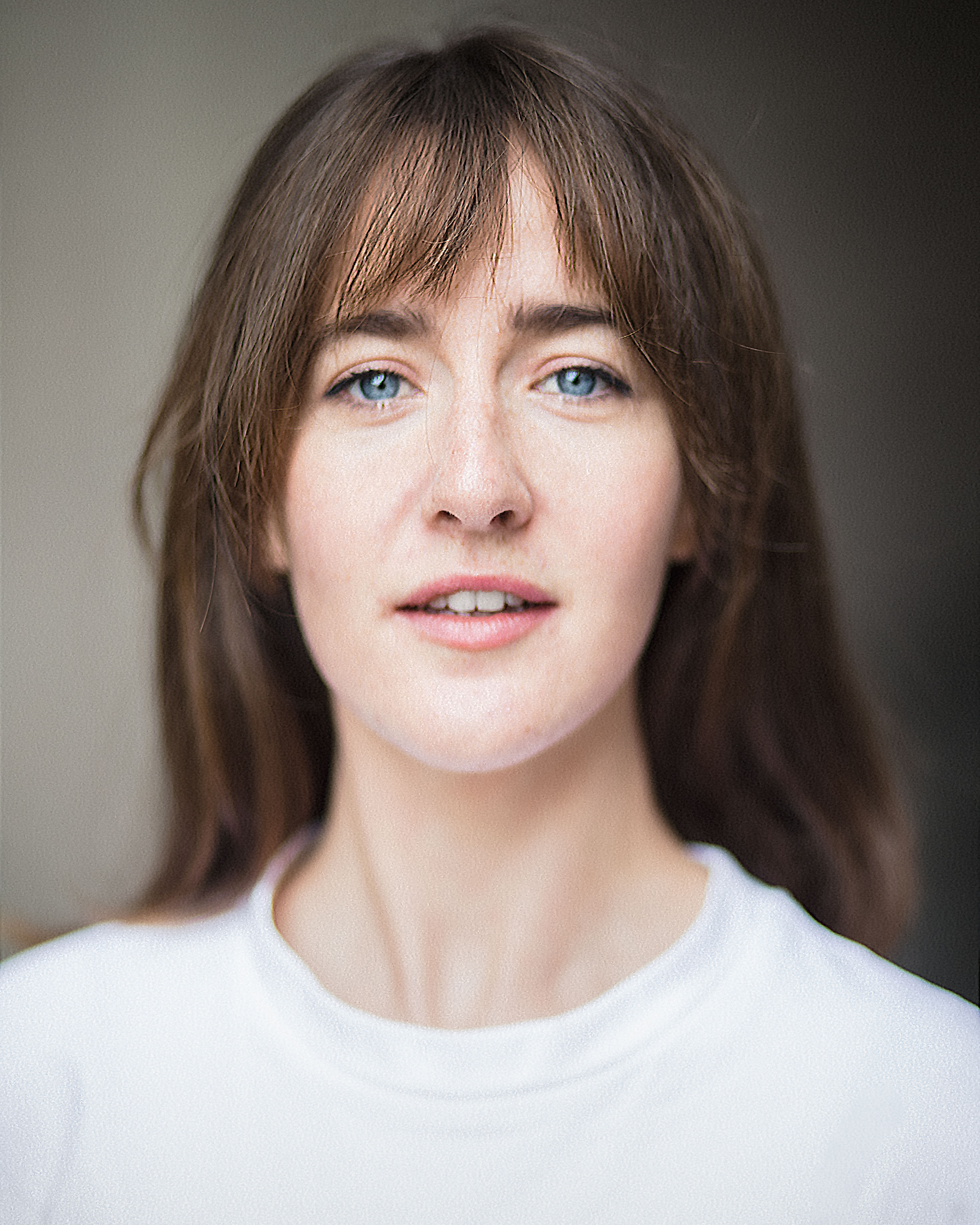 actor Michelle Lucy large photo