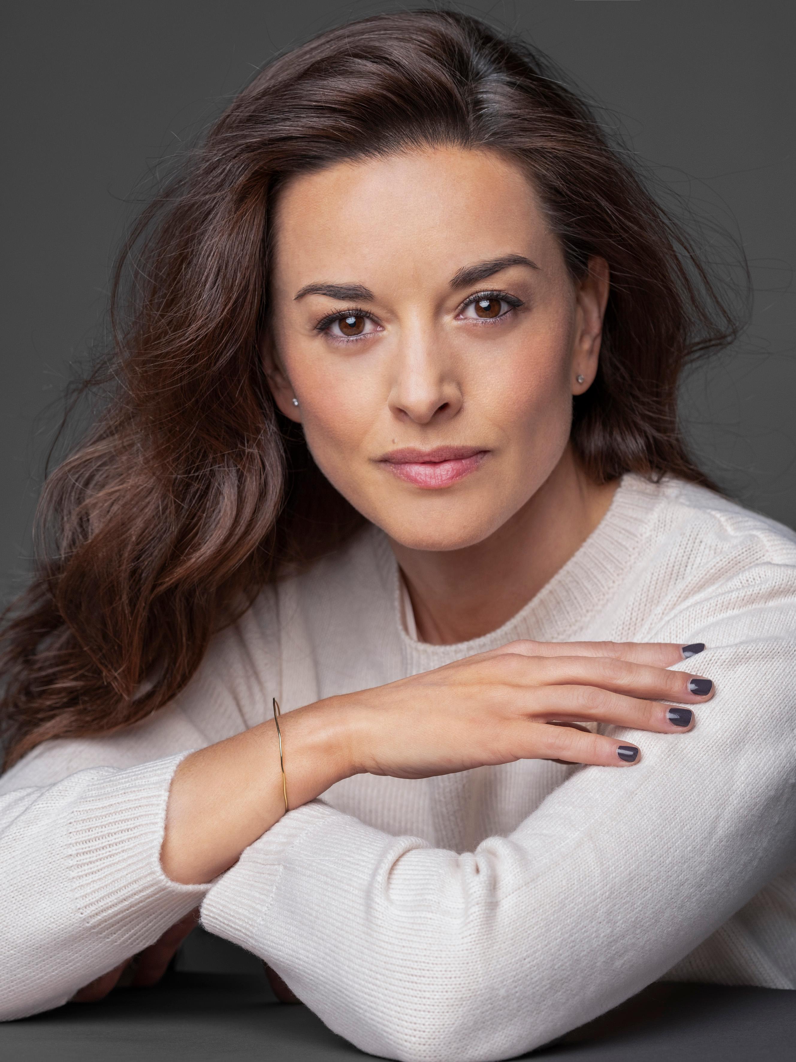 actor Soraya Padrao large photo