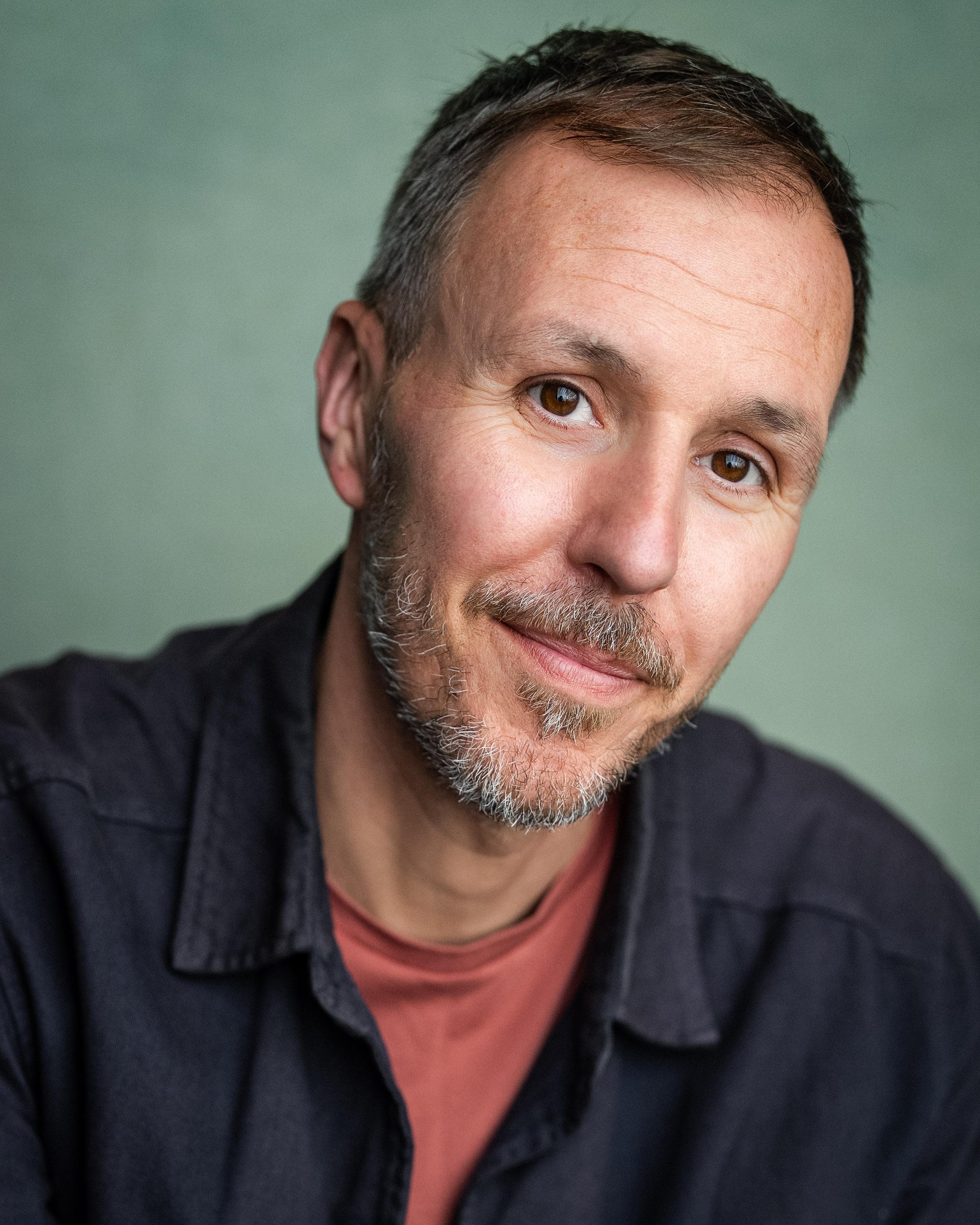 actor Jack Bennett large photo