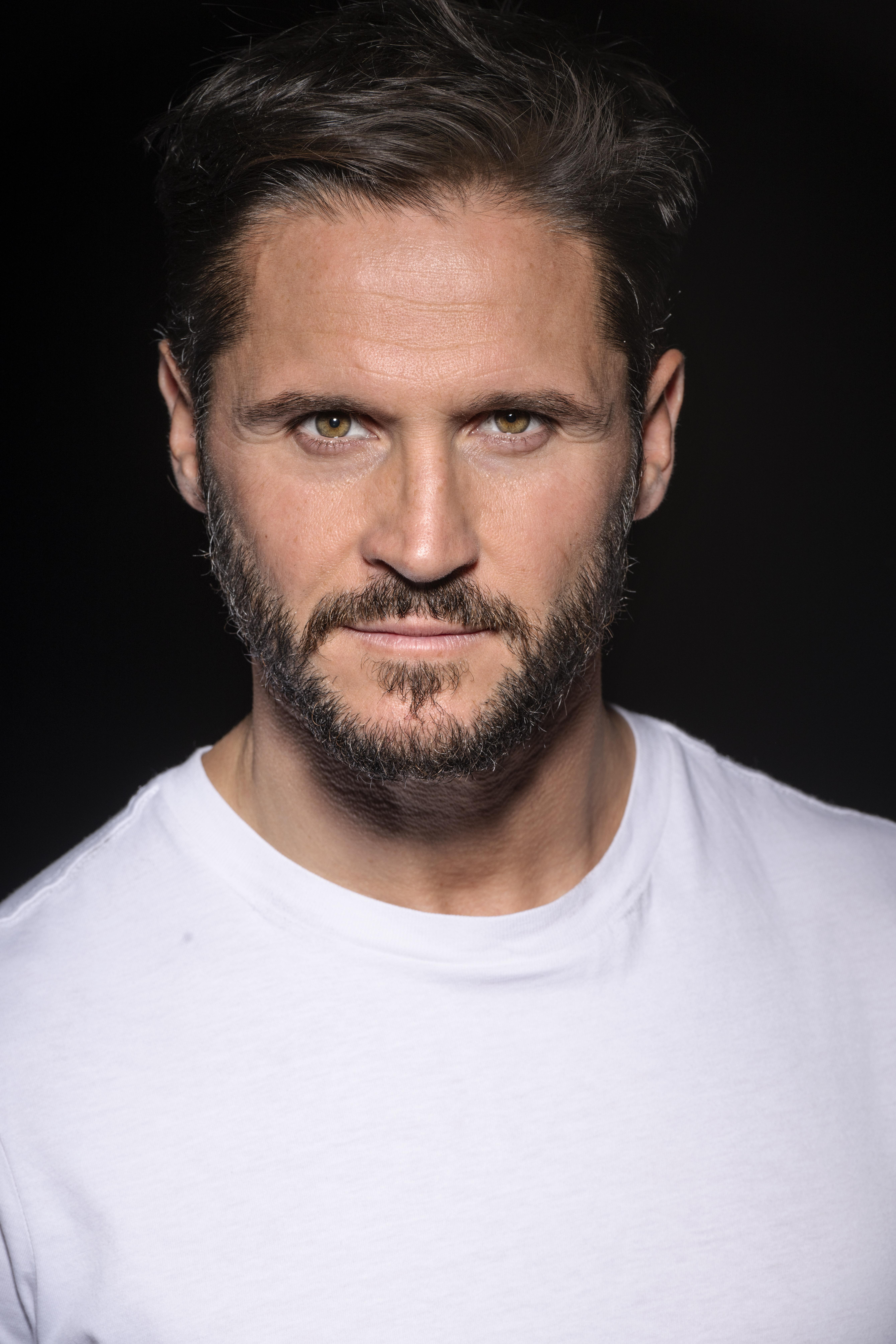 actor Jules Dousset large photo