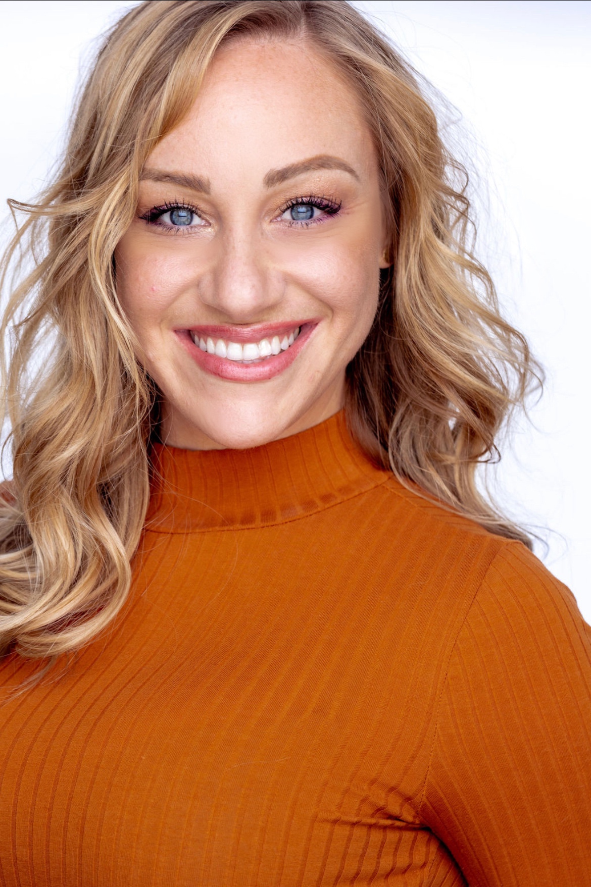 actor Crystal Roseborough large photo