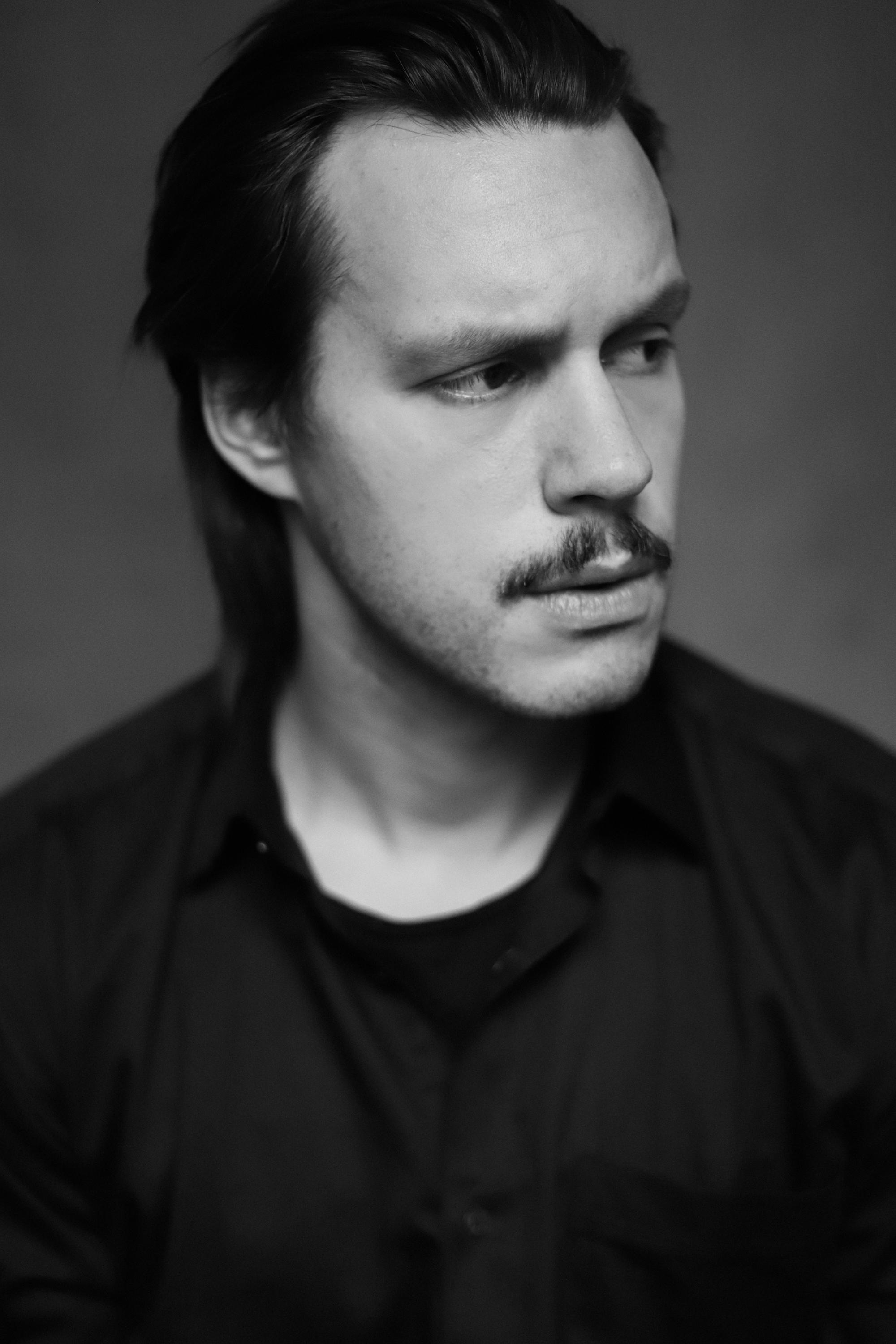 actor Maximilien Seweryn large photo