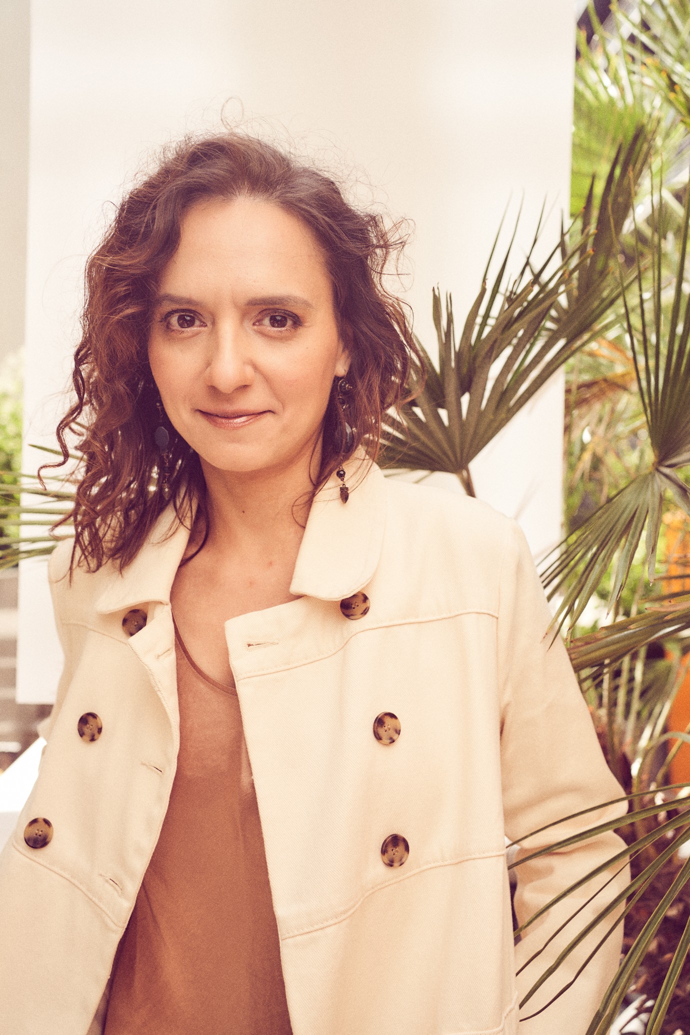 actor Katia Pascariu large photo