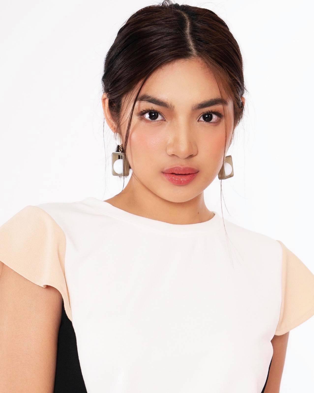 actor Karissa Toliongco large photo