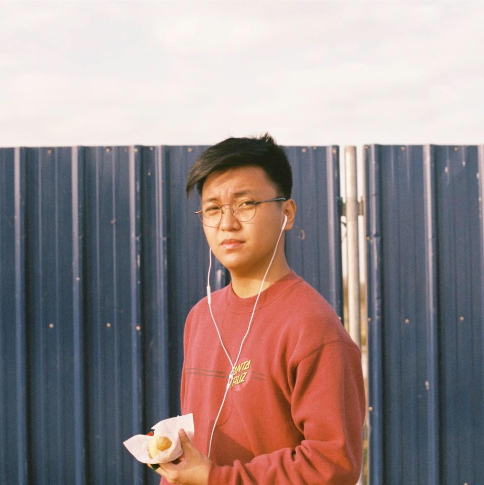 actor Luis Ruiz large photo