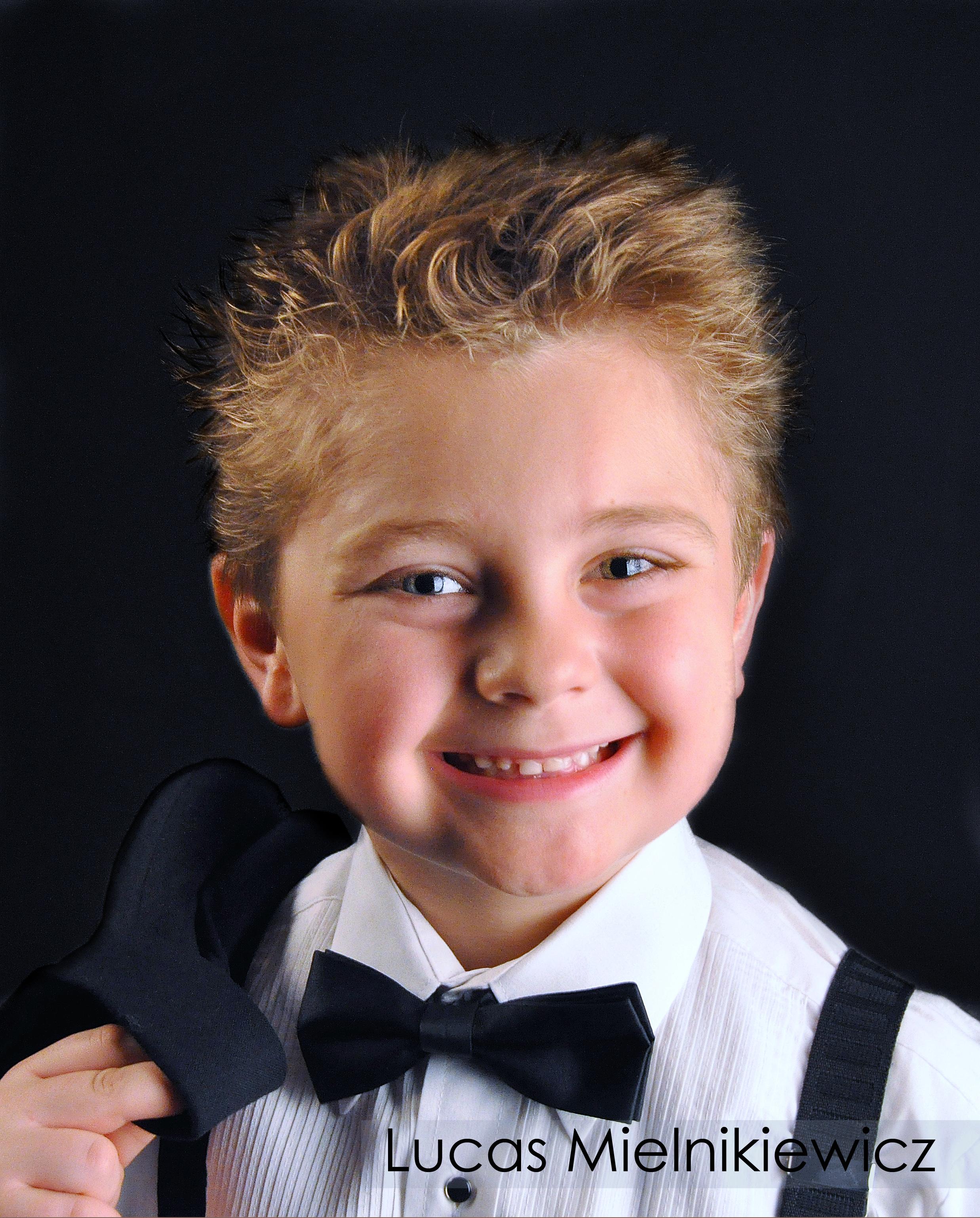 actor Luke Mielnick large photo