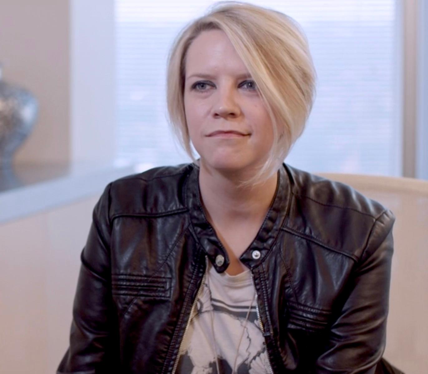 actor Suzy Cole large photo