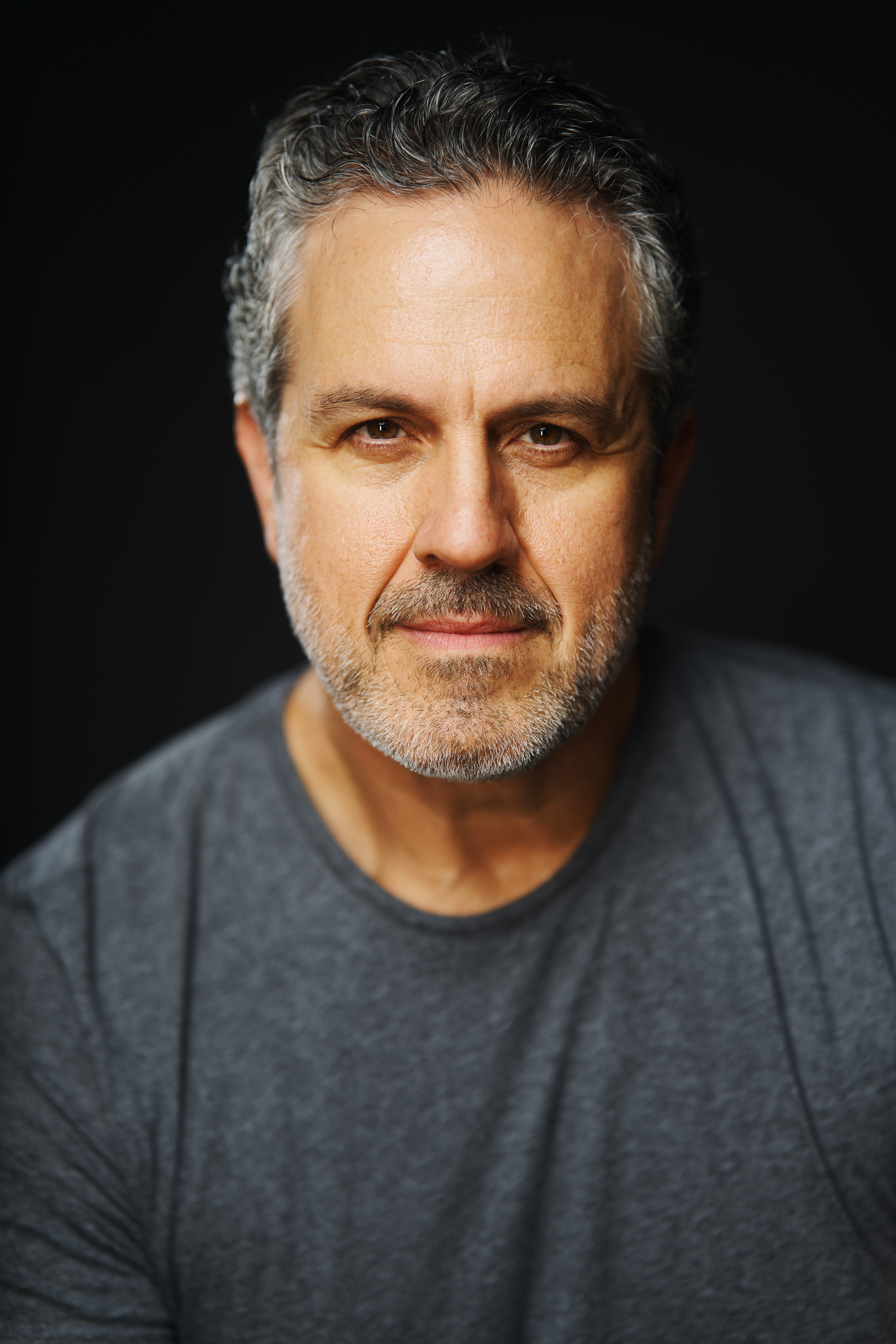 actor Todd Sucic large photo