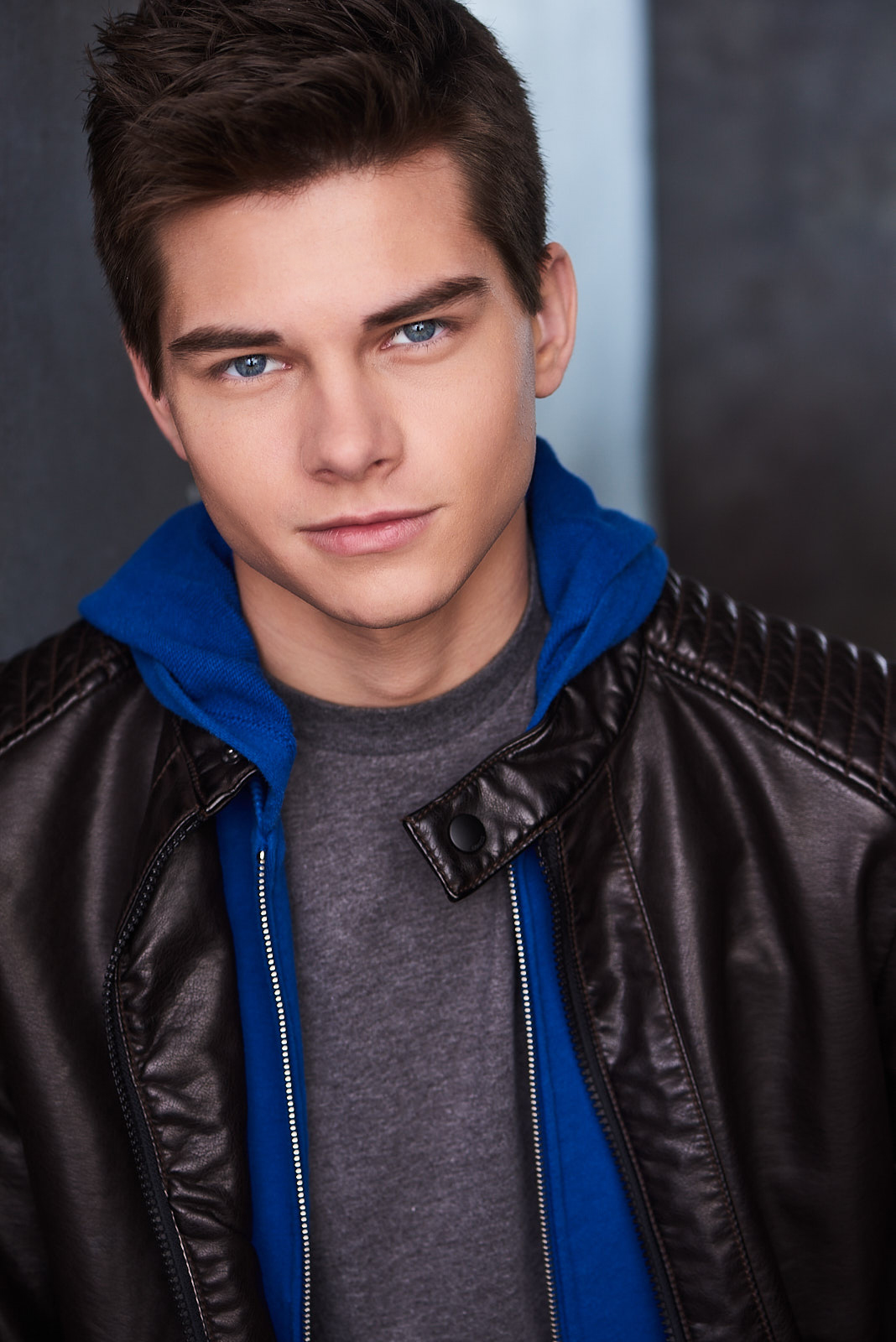 actor Tucker Brown large photo