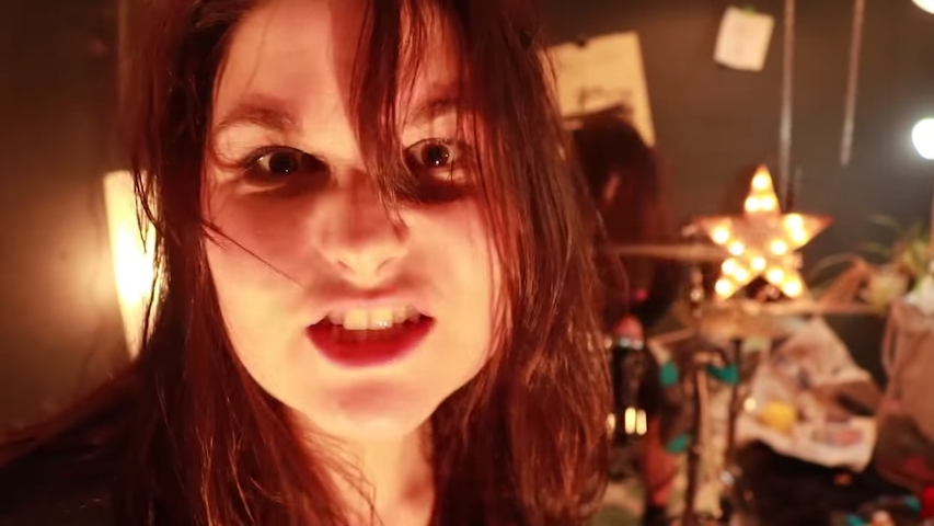 actor Erika Soucy large photo