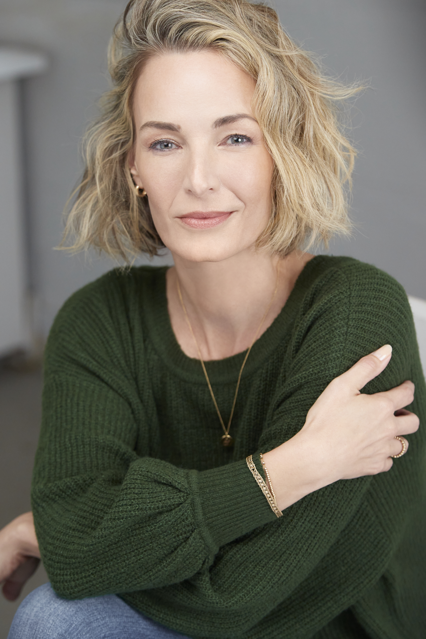 actor Sara Stockstad large photo