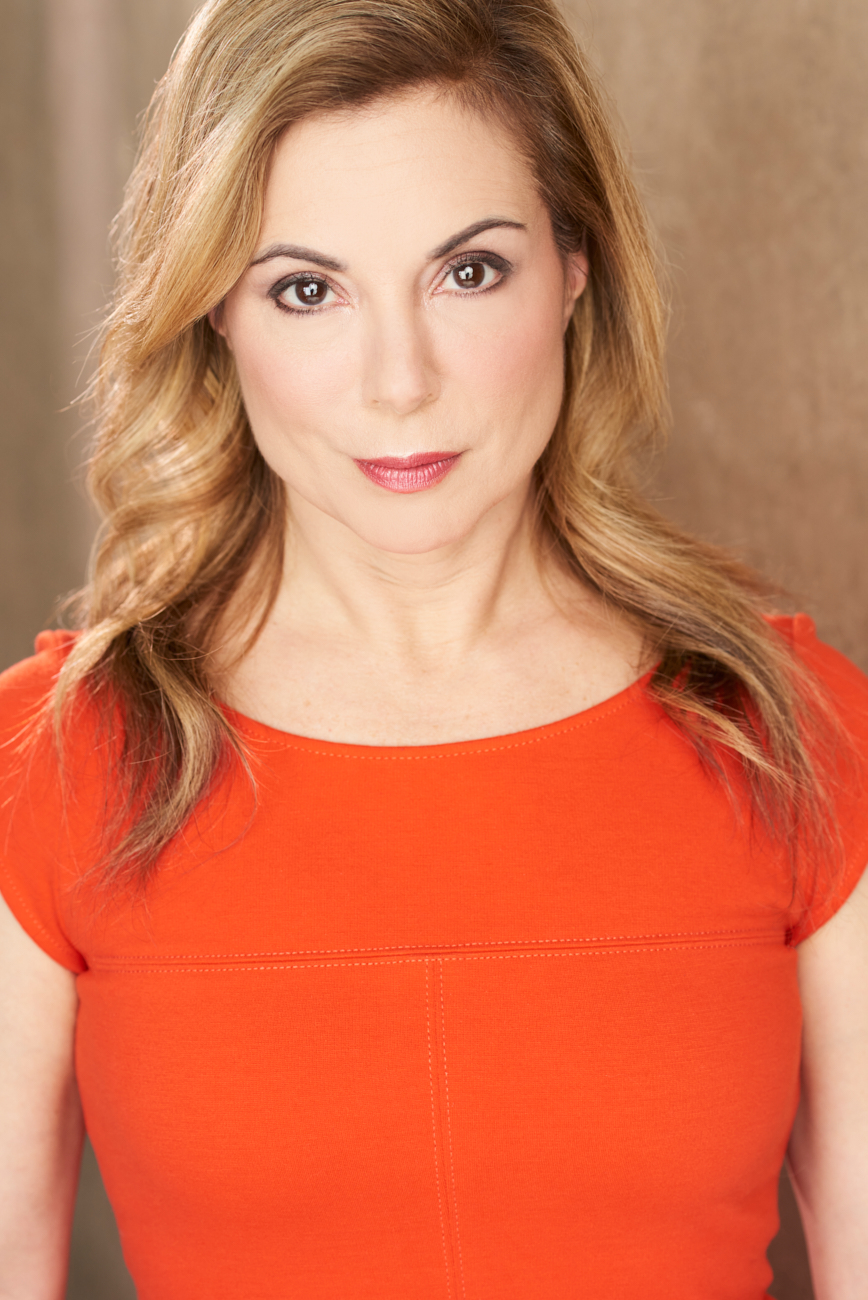 actor Juliana Perel large photo