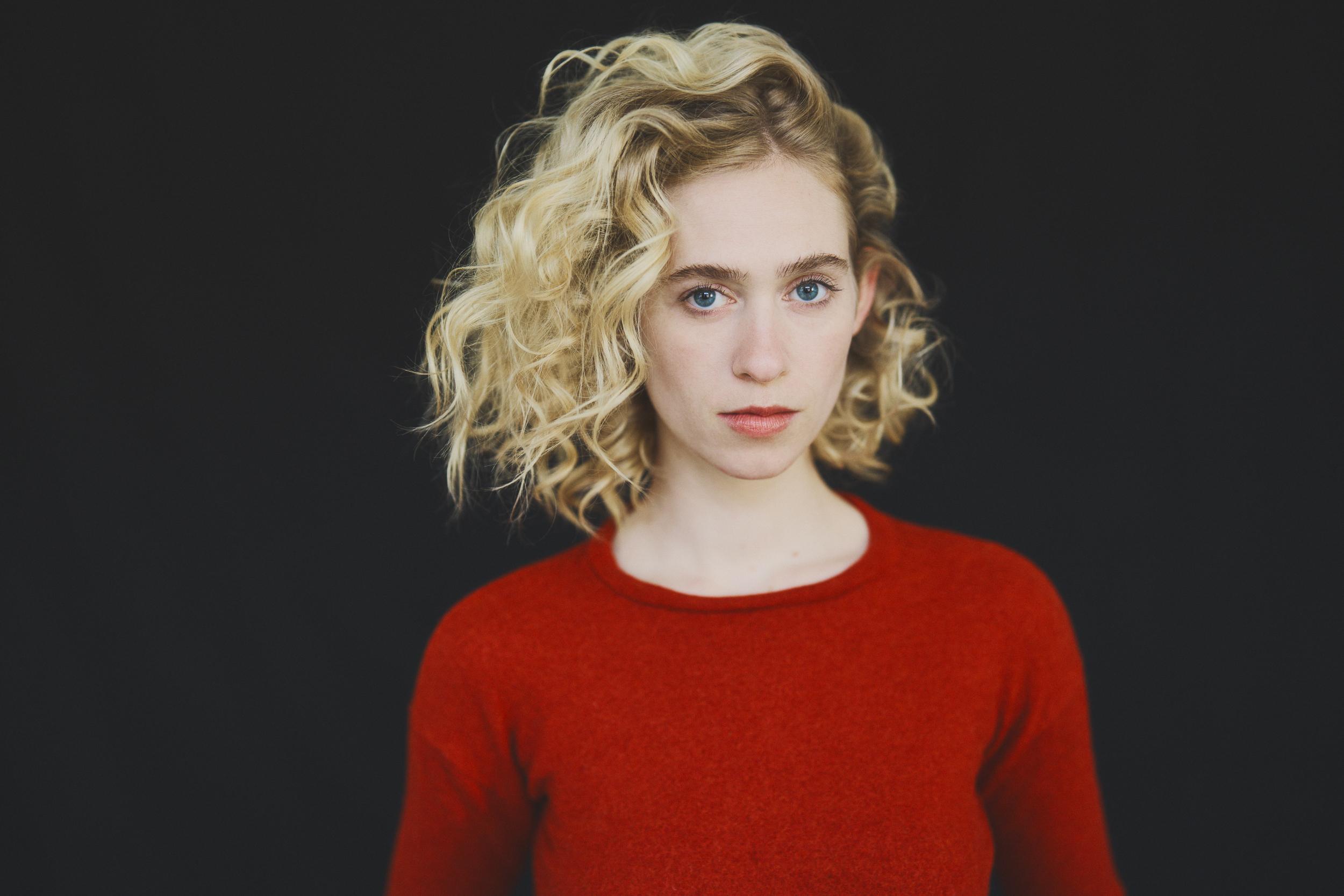 actor Lia J. von Blarer large photo