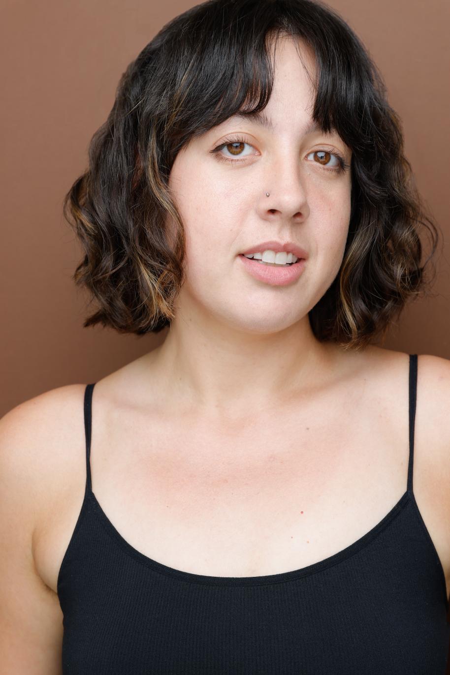 actor Maya Knell large photo