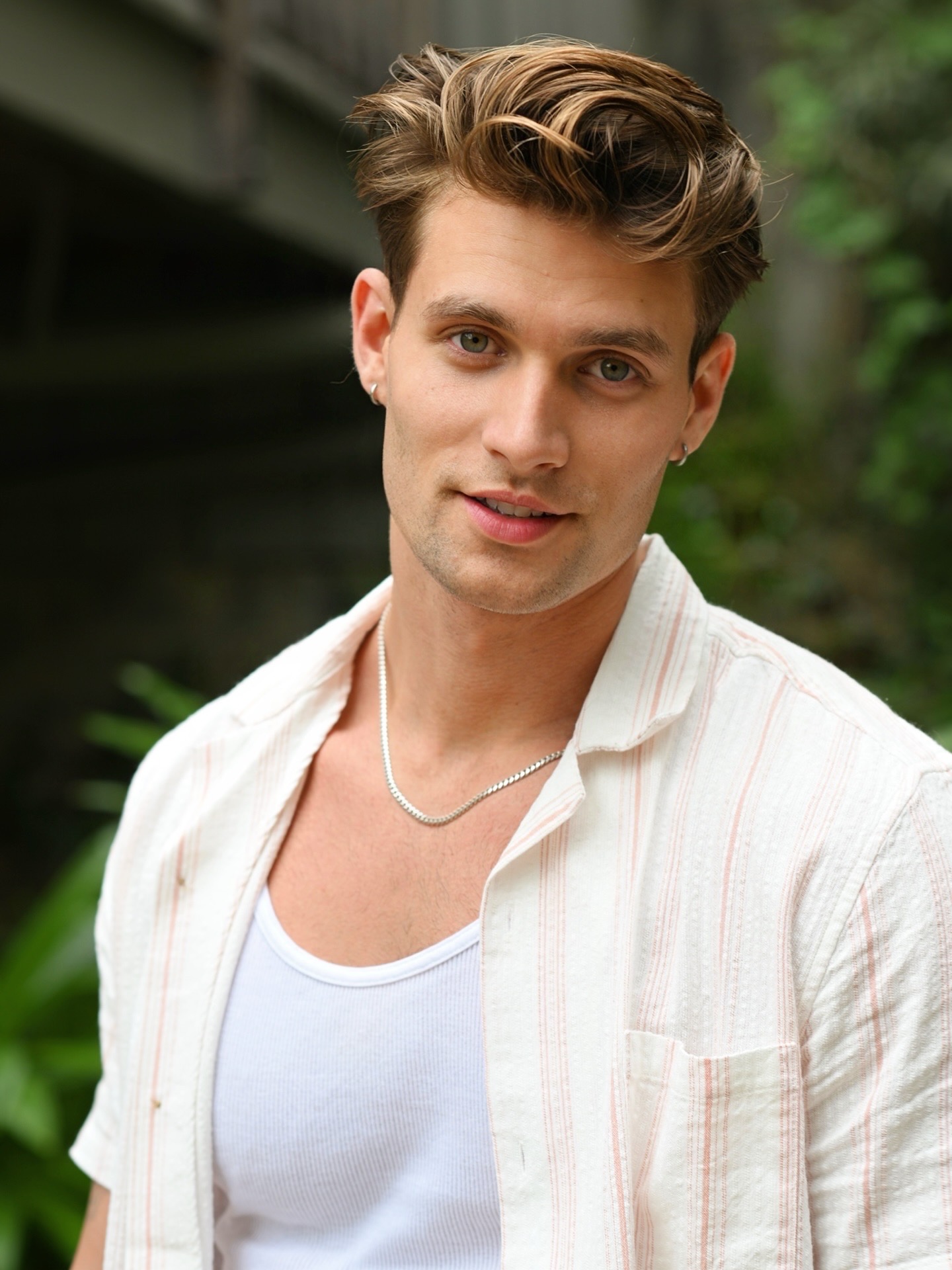 actor Shayne Davis large photo