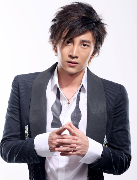 actor Zuyang Sun large photo