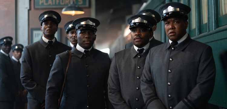 actor Ray Strachan large photo