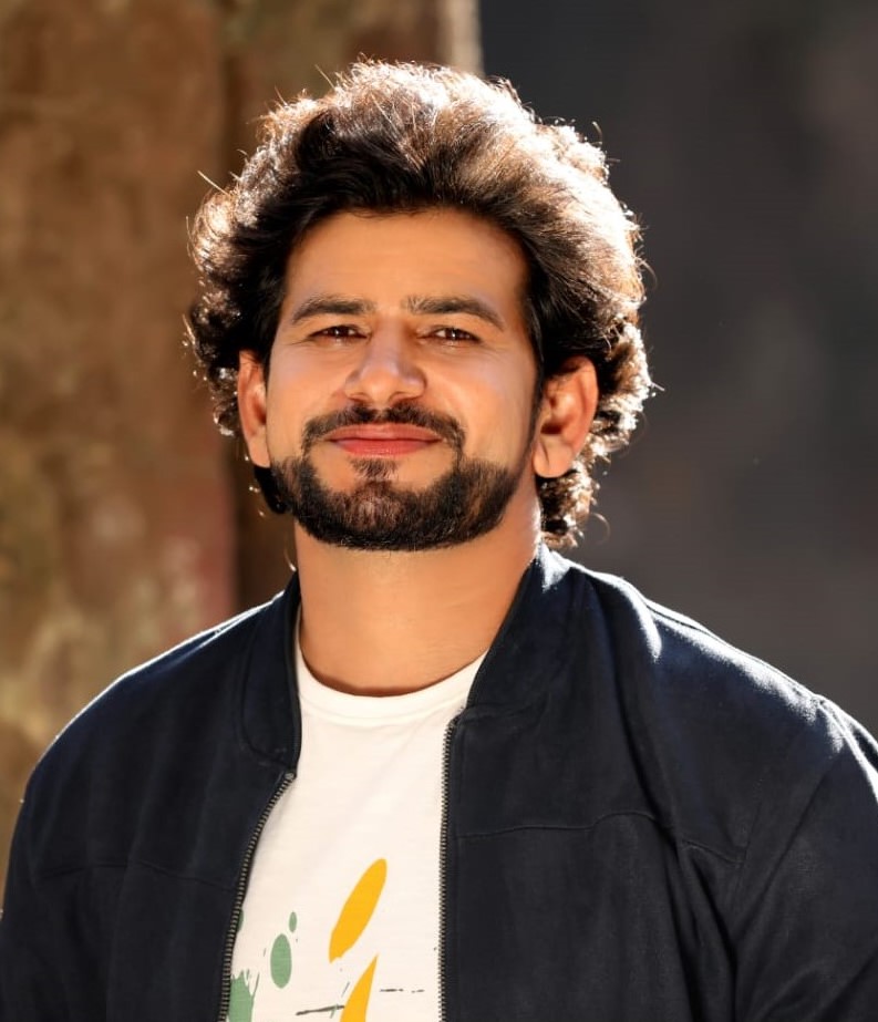 actor Gordhan Singh large photo