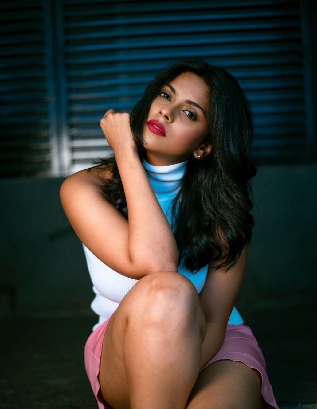 actor Swarda Thigale large photo