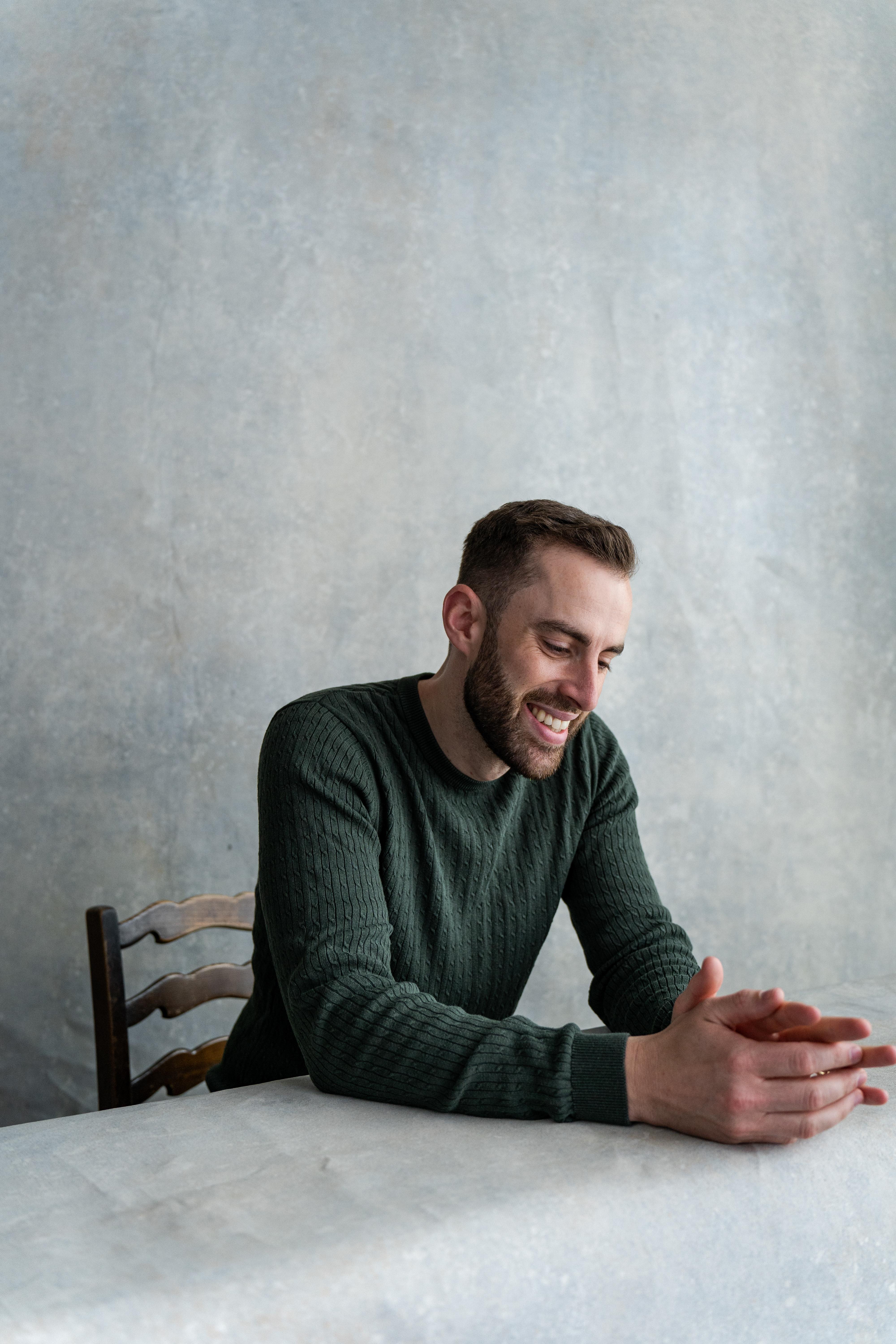 actor David Thackeray large photo