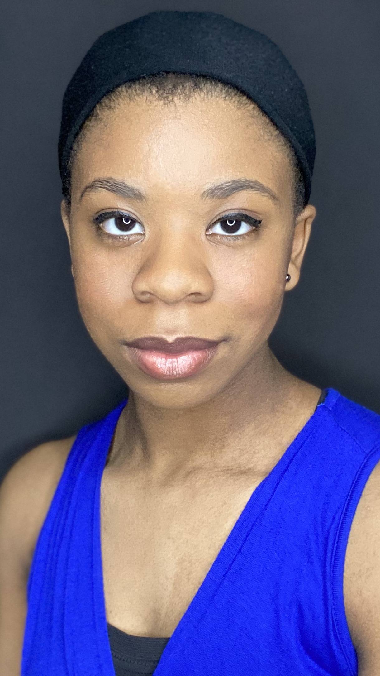 actor Lauren Harrison large photo