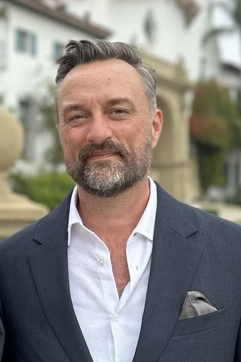 actor Jack Elliott large photo