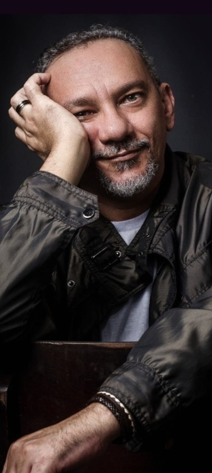 actor Sandro Guerra large photo