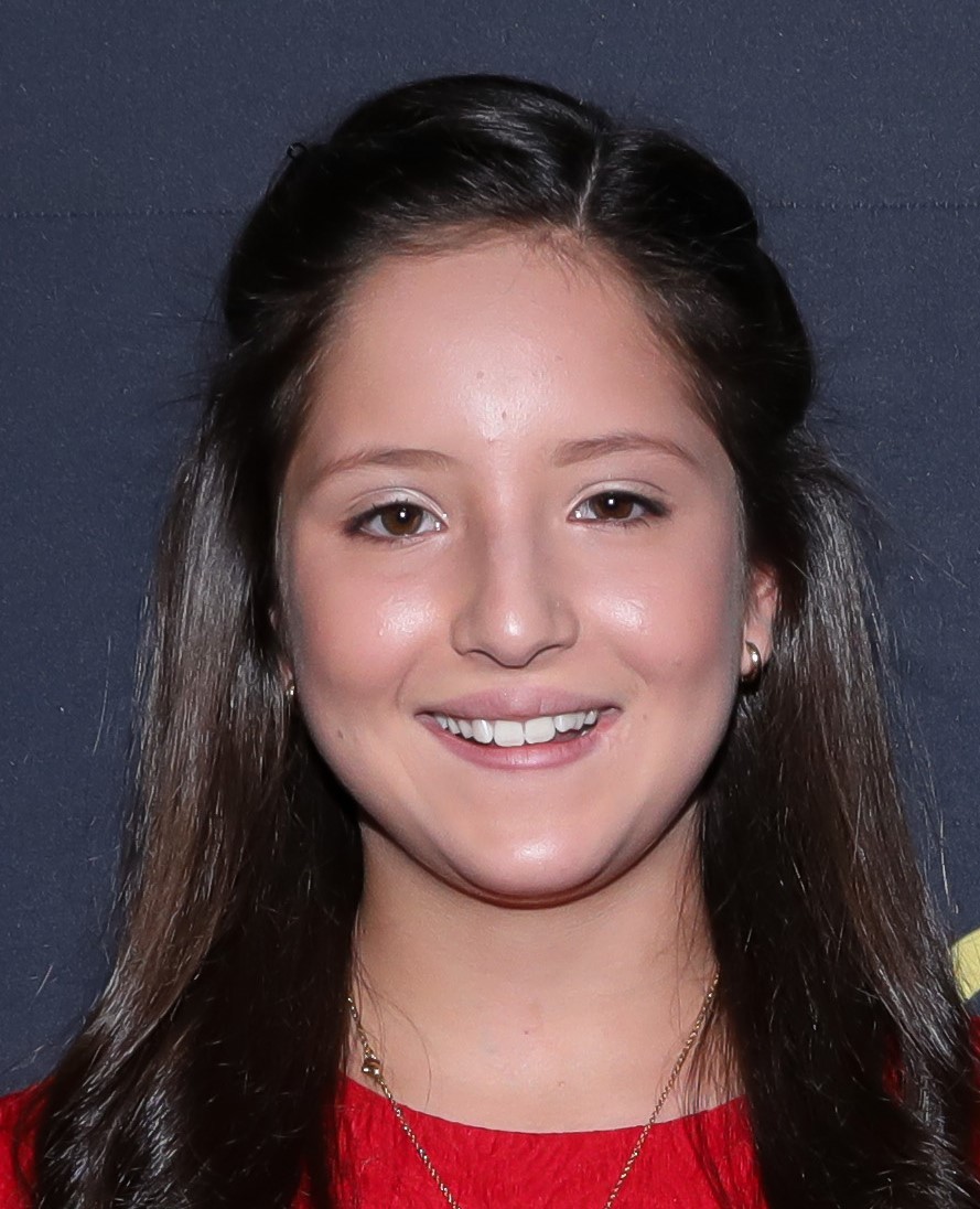 actor Daniela Demesa large photo