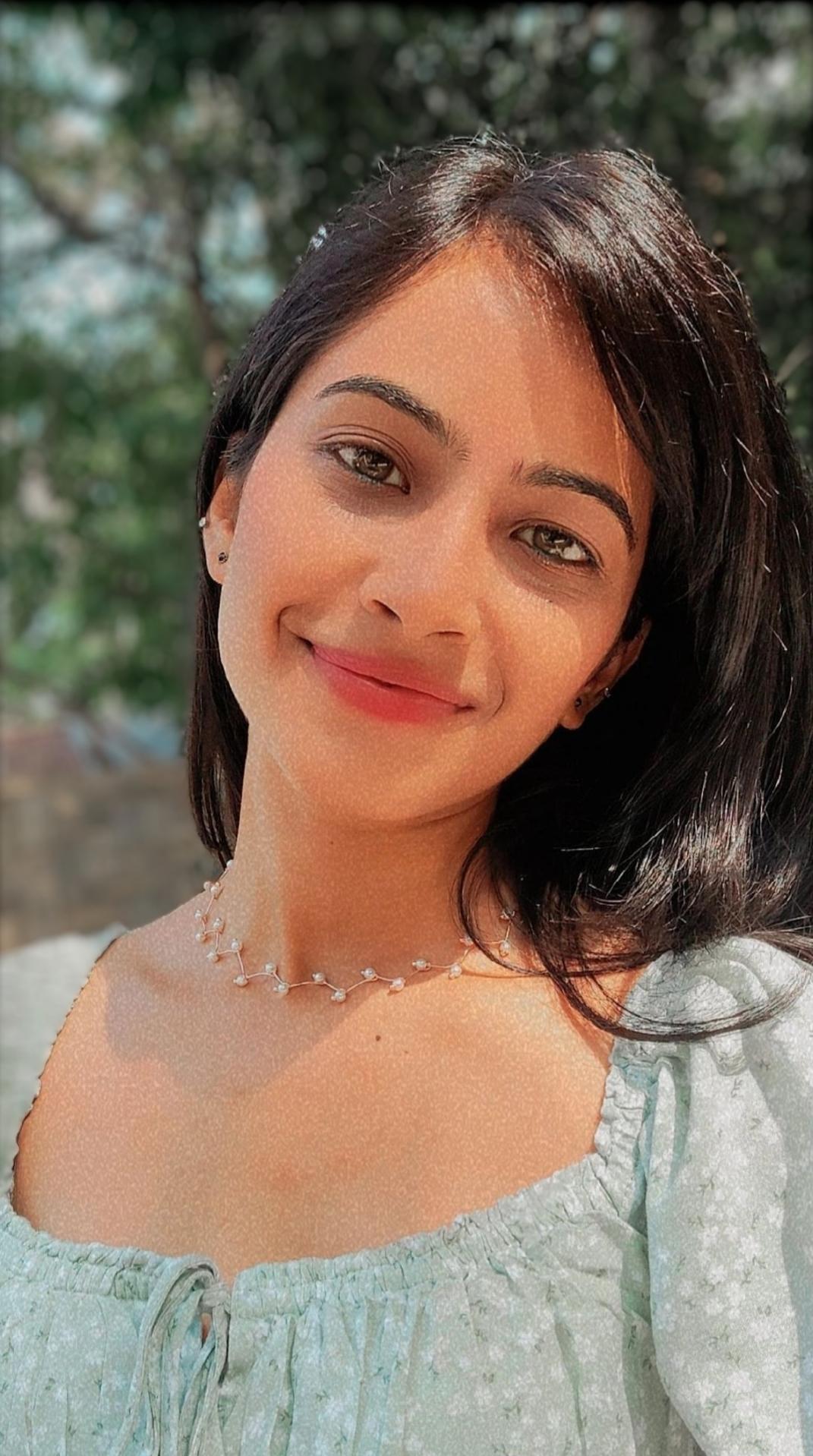 actor Ketaki Kulkarni large photo