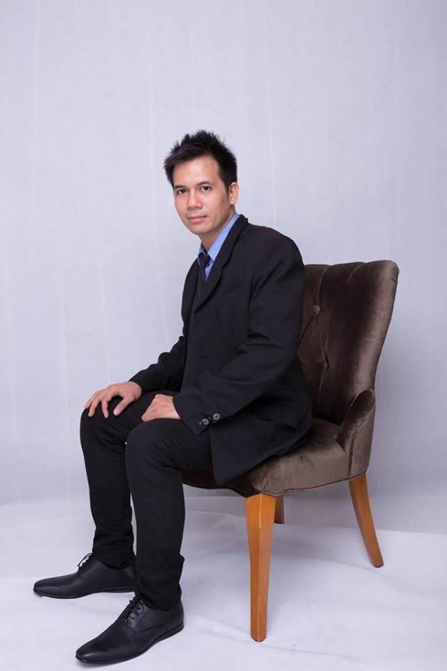 actor Perry Escaño large photo