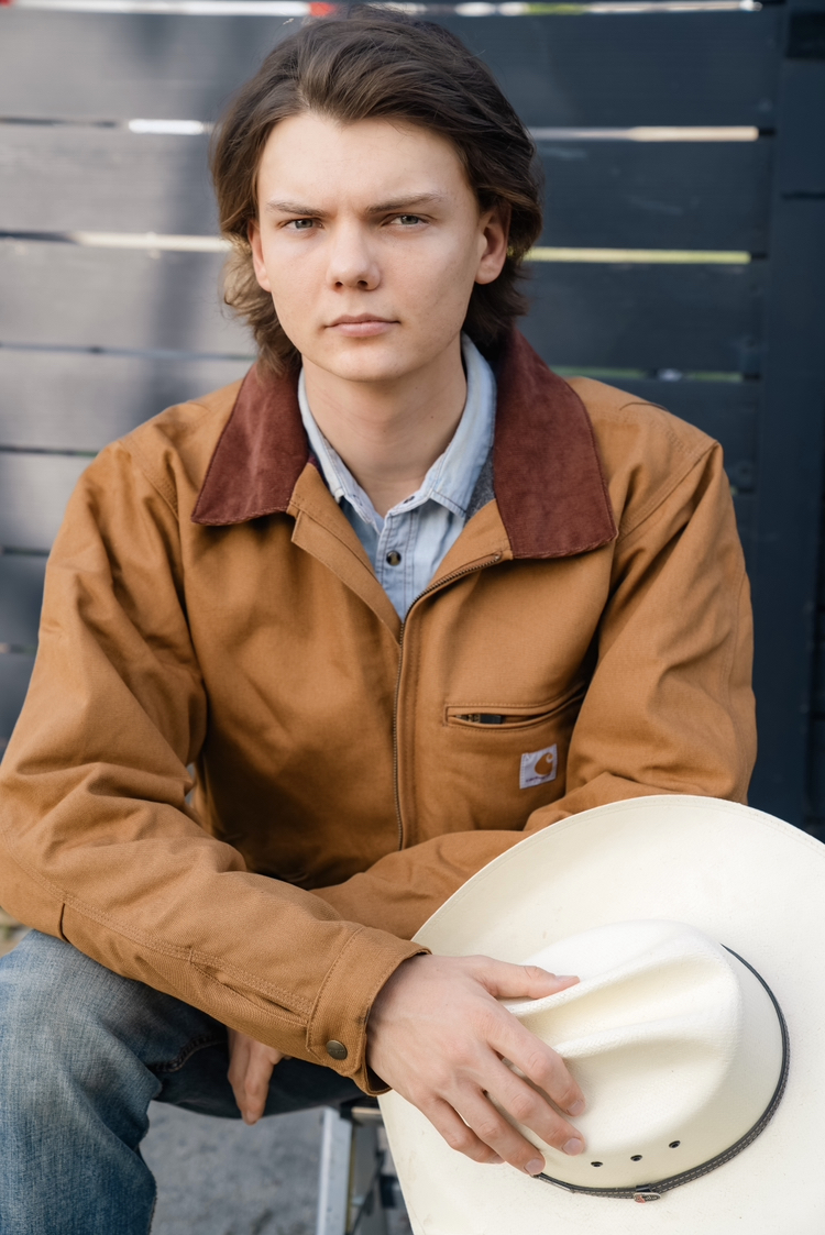 actor Zeke Jones large photo