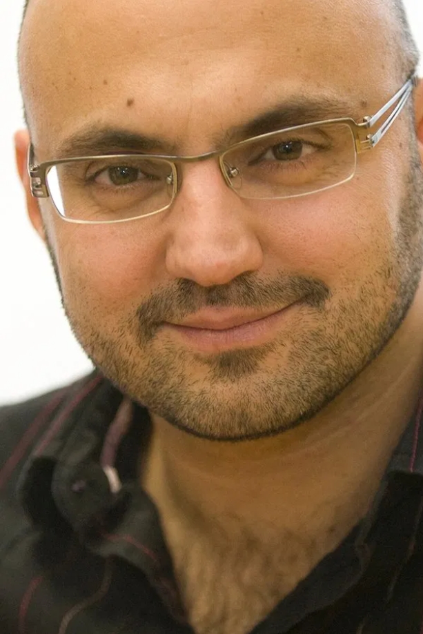 actor Stéphane Moukarzel large photo