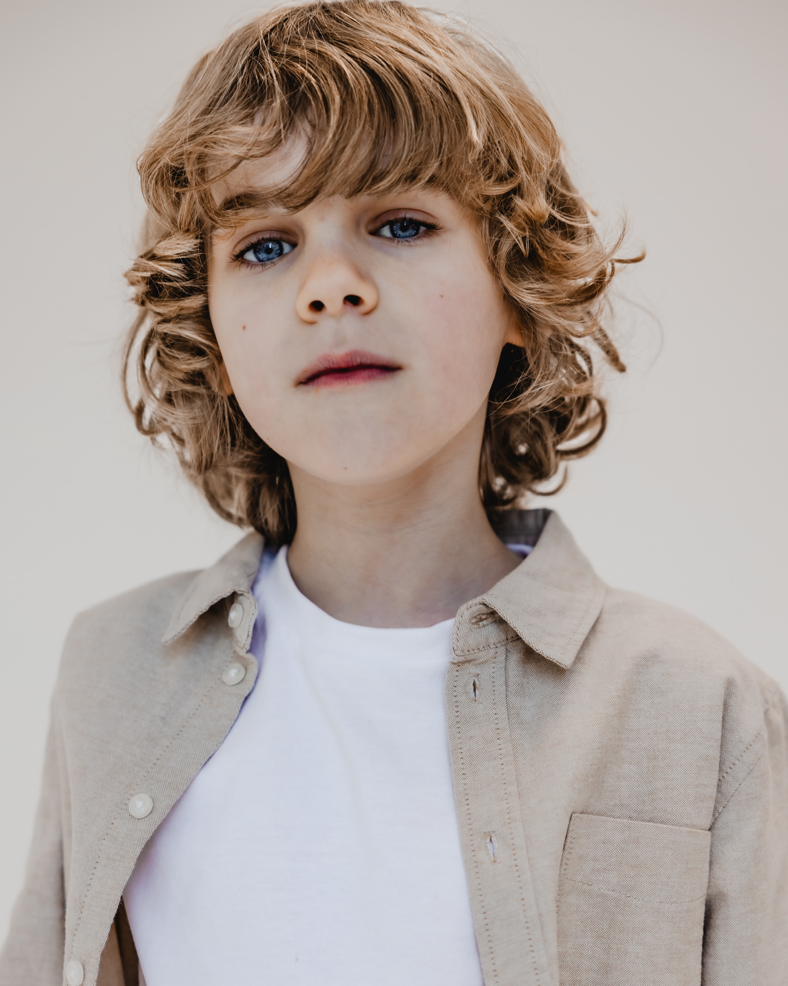 actor Smylie Bradwell large photo