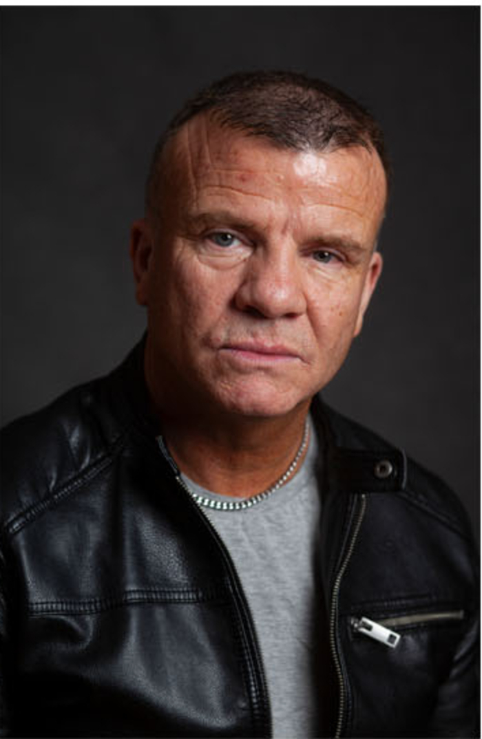 actor Dominic Britton large photo