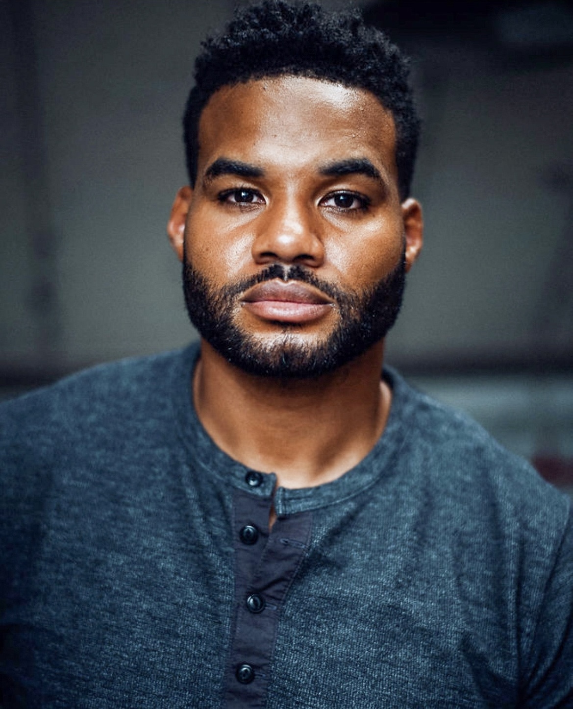 actor Mark McKinnon large photo