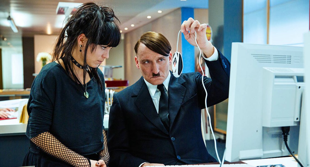 actor Franziska Wulf large photo