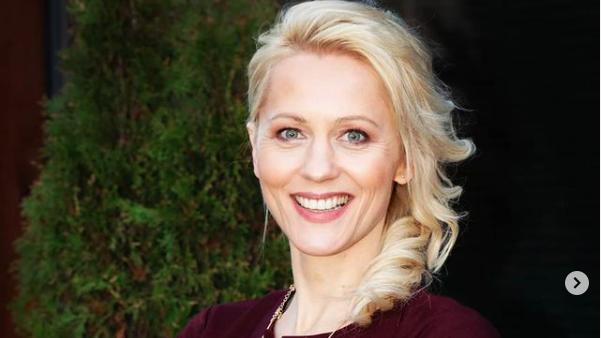 actor Lea Oleksiak large photo