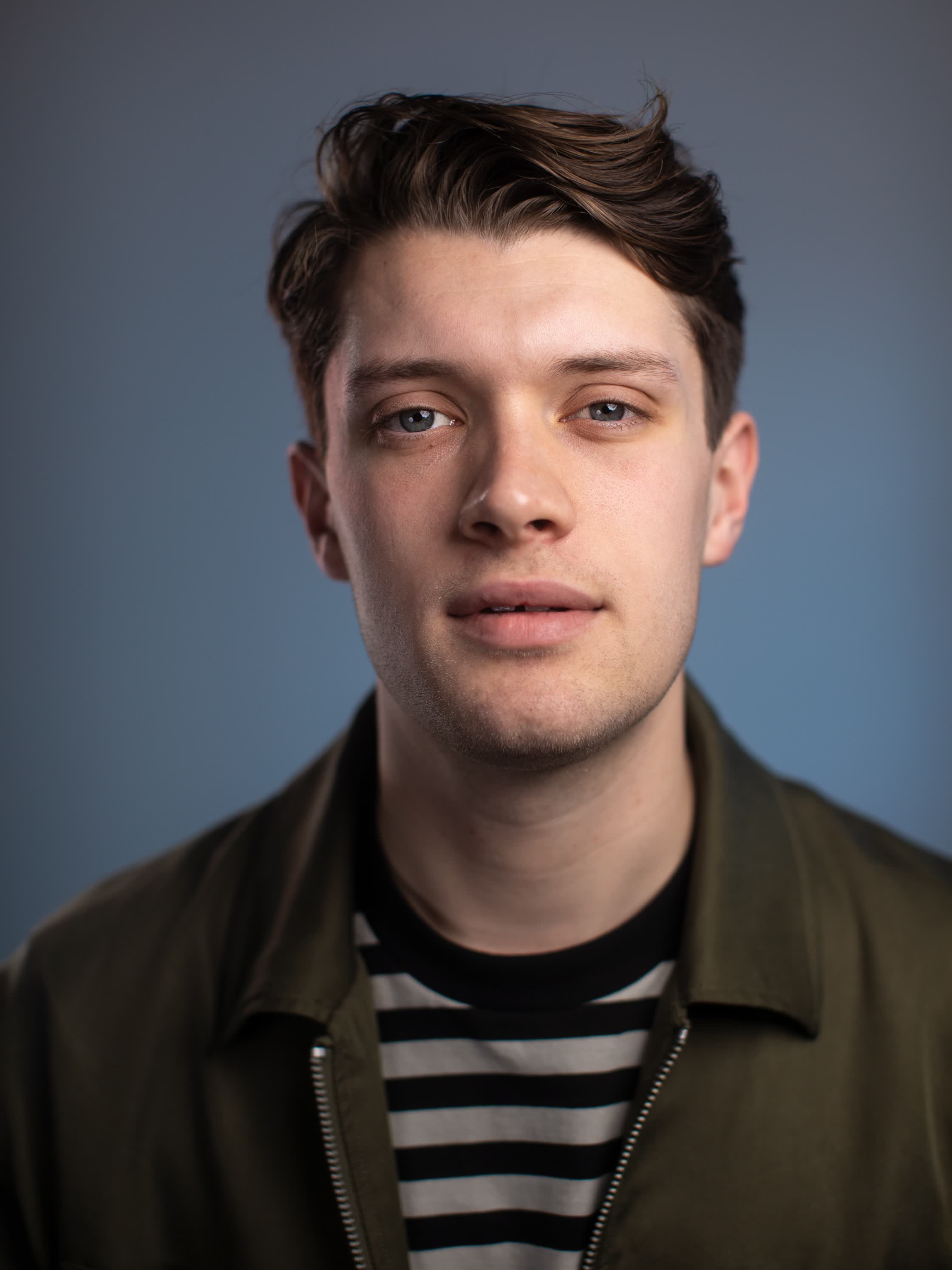 actor Ollie Teague large photo