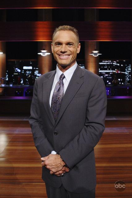 actor Kevin Harrington large photo