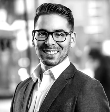 actor Simon Dubé large photo