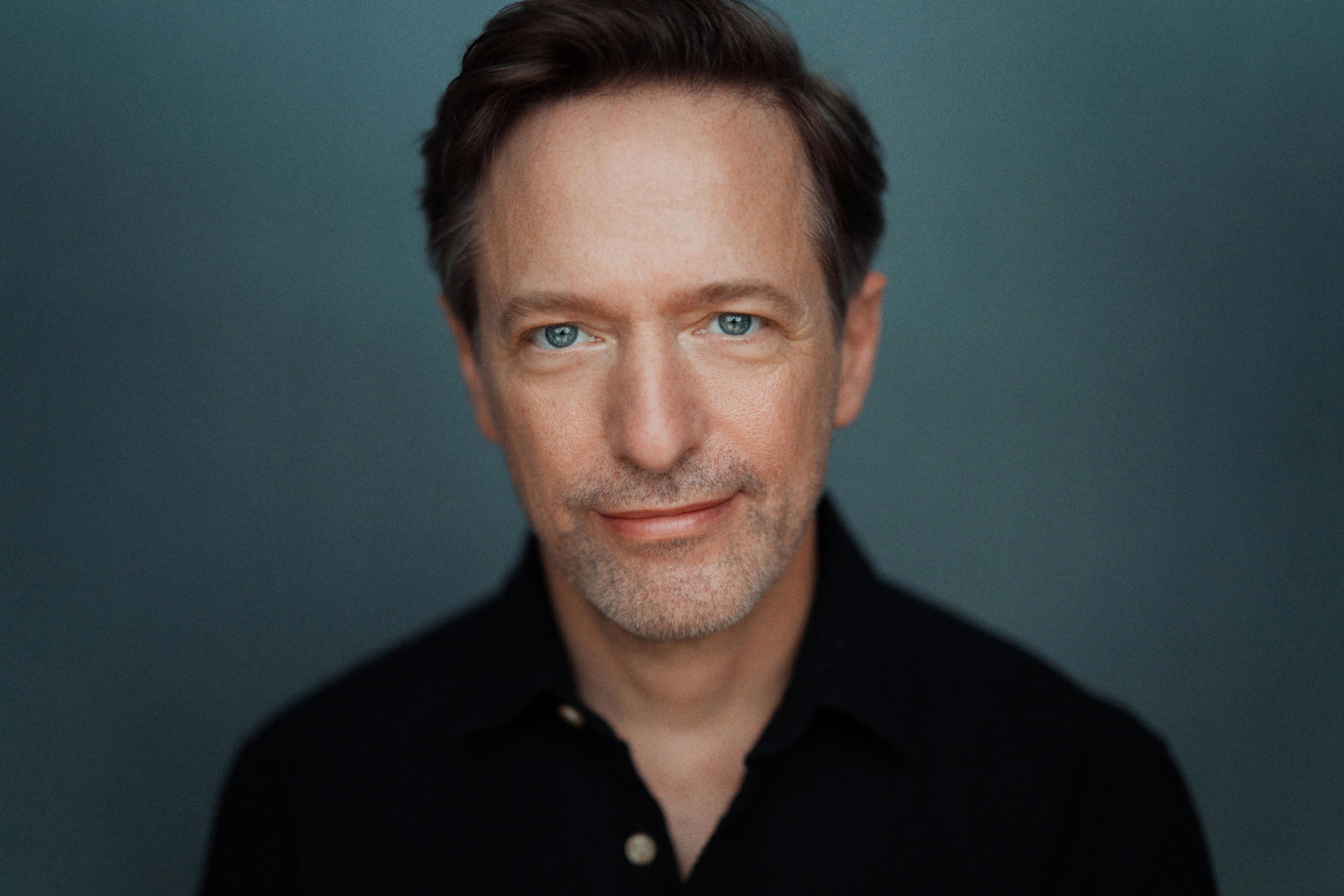 actor John Gazzale large photo