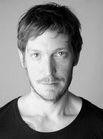 actor Adam Kosh large photo