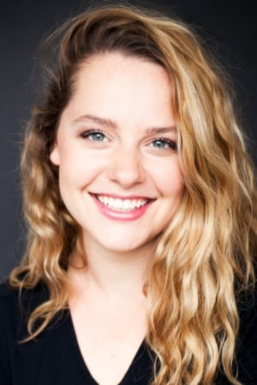 actor Lauren Hartley large photo