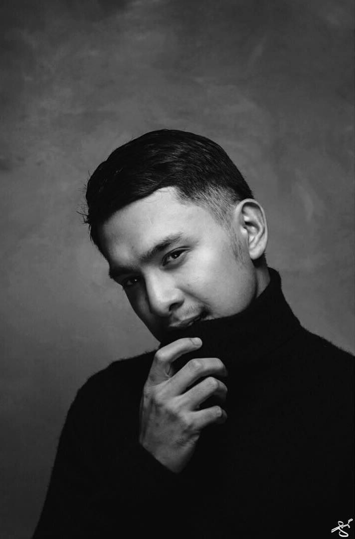 actor Sandino Martin large photo