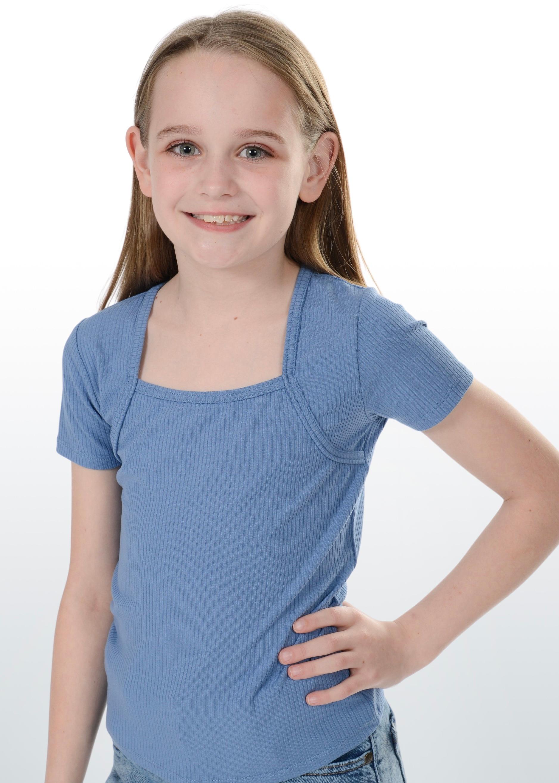 actor Brielle Pribbernow large photo