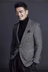 Shuo Yang
