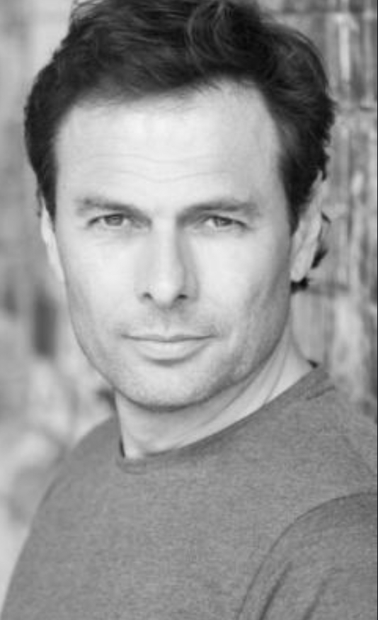 actor Daniel Emilio Baldock large photo