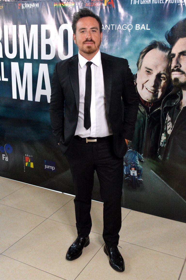 actor Federico Bal large photo